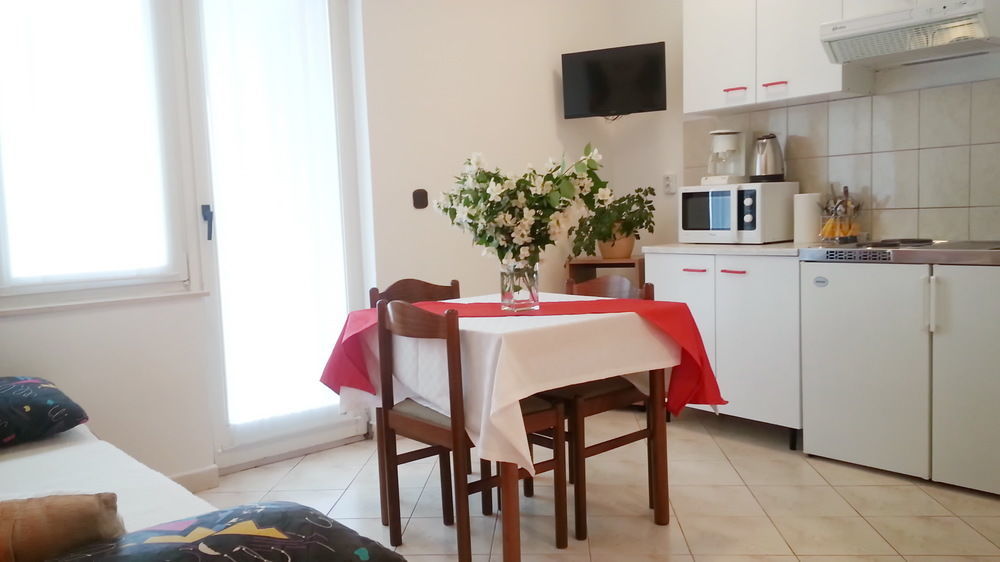 Apartments Vojin Trogir Bagian luar foto