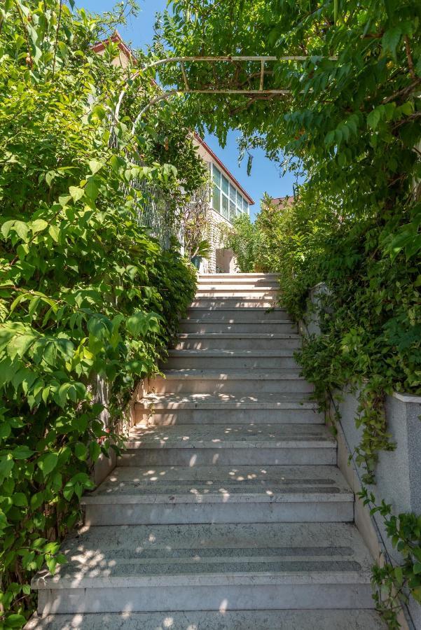 Apartments Vojin Trogir Bagian luar foto